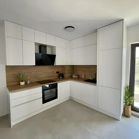 Sea I - Modern With Pool - 30 Meters From The
