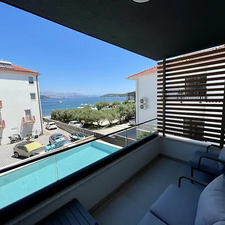 Sea I - Modern With Pool - 30 Meters From The Apartmán *