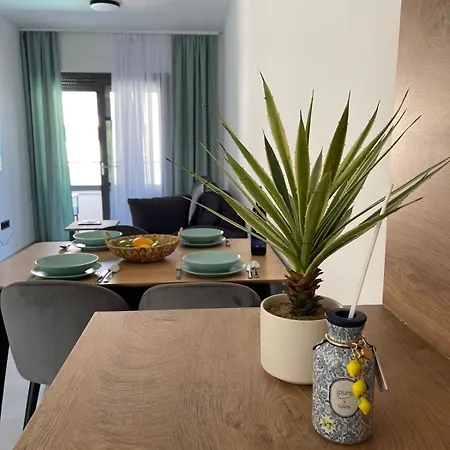 Sea I - Modern With Pool - 30 Meters From The Apartamento Slatine